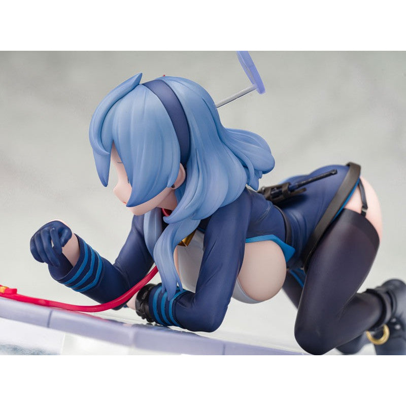 [PRE-ORDER] amiami 1/7 Scale Figure Blue Archive : Ako Memorial Lobby ver.