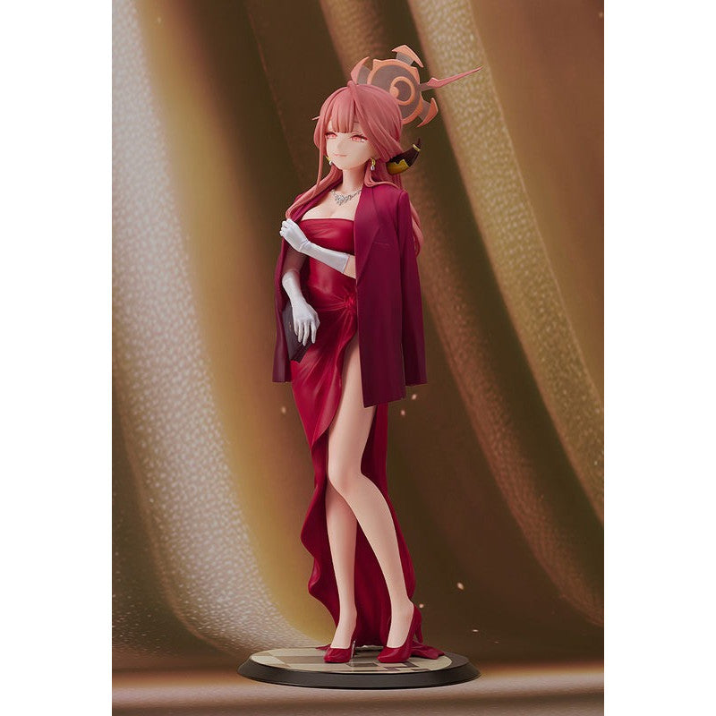 [PRE-ORDER] Good Smile Company 1/7 Scale Figure Blue Archive : Aru (Dress)