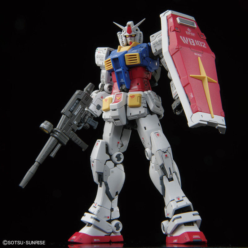 RG 1/144 Plastic Model Mobile Suit Gundam : RX-78-02 Gundam Ver.2.0