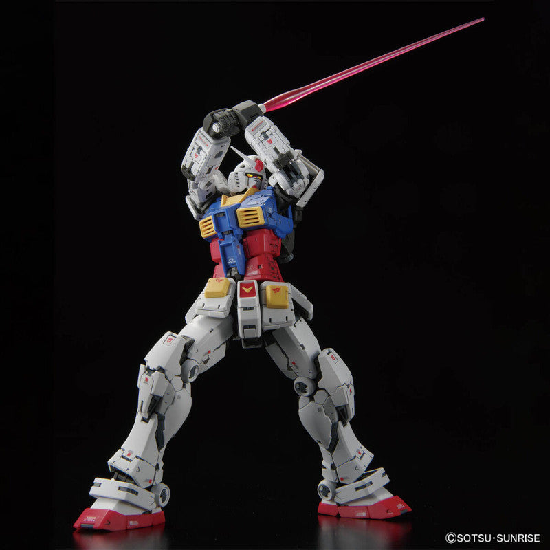 RG 1/144 Plastic Model Mobile Suit Gundam : RX-78-02 Gundam Ver.2.0