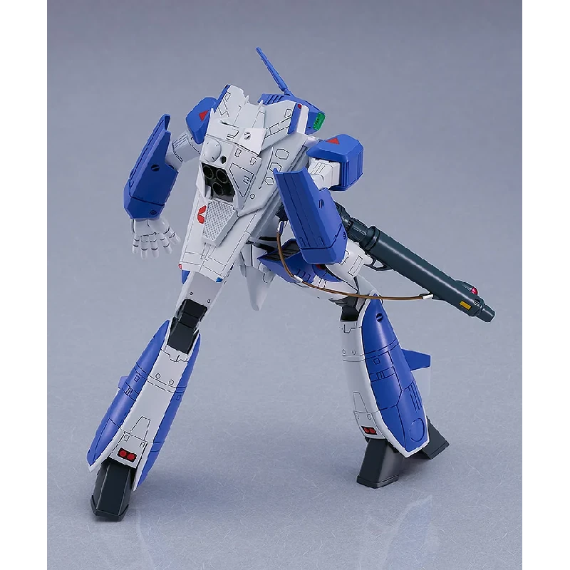 Max Factory PLAMAX 1/72 Scale Plastic Model  Super Dimension Fortress Macross : VF-1A Battroid Valkyrie Maximilian Jenius Unit