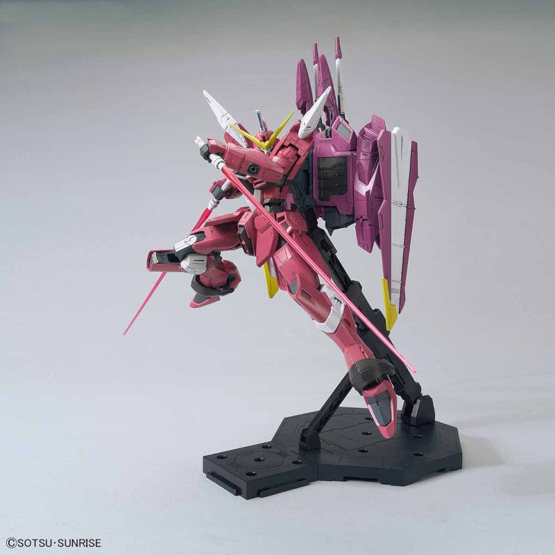 MG 1/100 Plastic Model Mobile Suit Gundam SEED : Justice Gundam