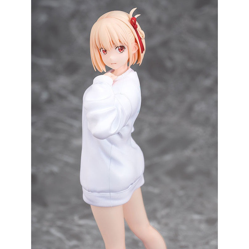 [PRE-ORDER] Phat Company 1/7 Scale Figure Lycoris Recoil : Chisato Nishikigi Oversized Sweatshirt Ver.