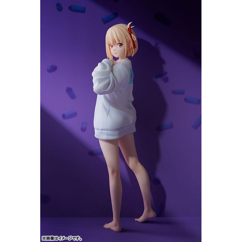 [PRE-ORDER] Phat Company 1/7 Scale Figure Lycoris Recoil : Chisato Nishikigi Oversized Sweatshirt Ver.