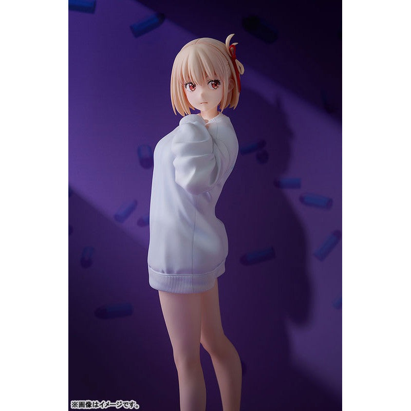 [PRE-ORDER] Phat Company 1/7 Scale Figure Lycoris Recoil : Chisato Nishikigi Oversized Sweatshirt Ver.