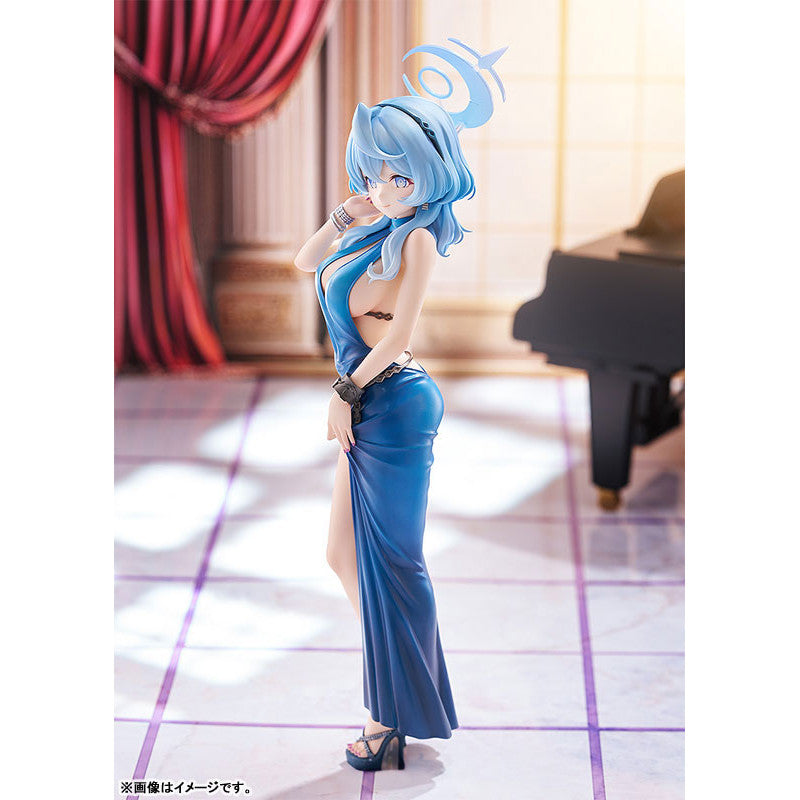 [PRE-ORDER] Good Smile Company 1/7 Scale Figure Blue Archive : Ako (Dress)