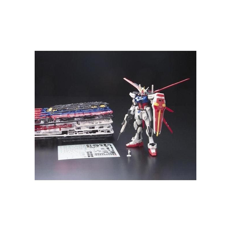 RG 1/144 Plastic Model Mobile Suit Gundam SEED : GAT-X105 Aile Strike Gundam