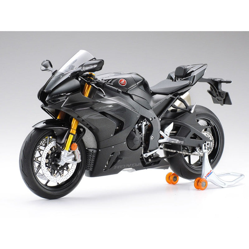 TAMIYA 1/12 Plastic Model : CBR1000RR-R FIREBLADE SP