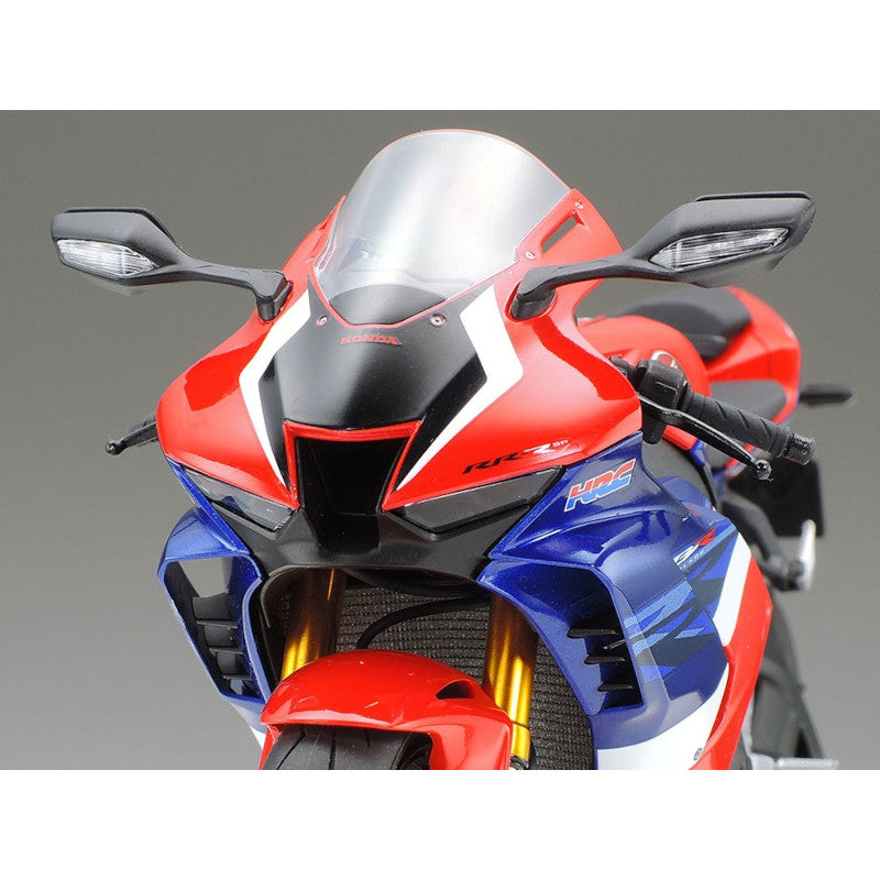 TAMIYA 1/12 Plastic Model : CBR1000RR-R FIREBLADE SP