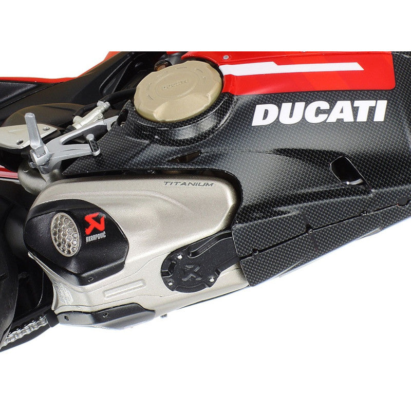 TAMIYA 1/12 Plastic Model : DUCATI SUPERLEGGERA V4