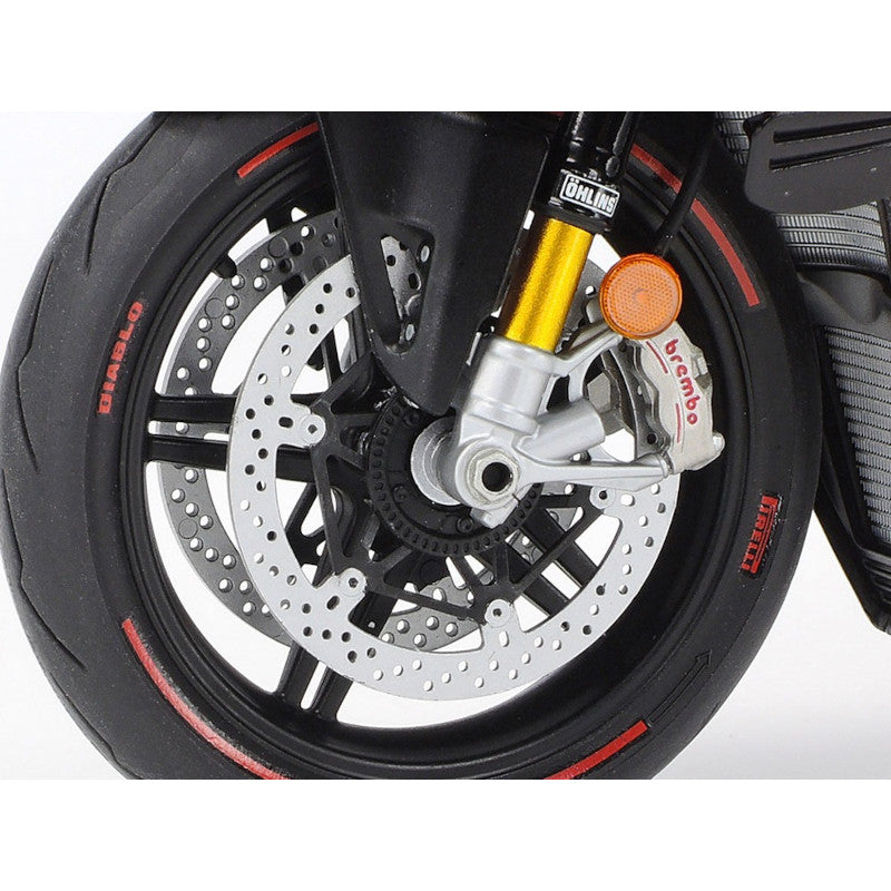 TAMIYA 1/12 Plastic Model : DUCATI SUPERLEGGERA V4