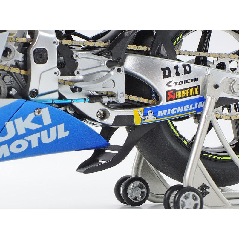 TAMIYA 1/12 Plastic Model : Team SUZUKI ECSTAR GSX-RR '20