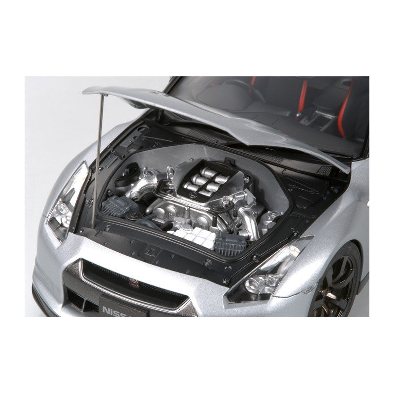 TAMIYA 1/24 Plastic Model : NISSAN GT-R (R35)