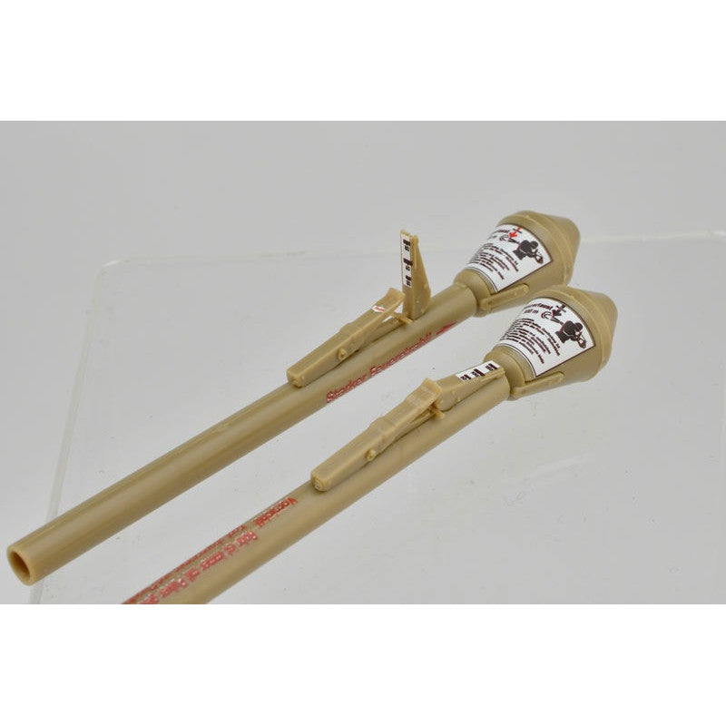 Tomytec 1/12 Scale Plastic Model : LittleArmory [LA099] Panzerfaust 60/100 Type