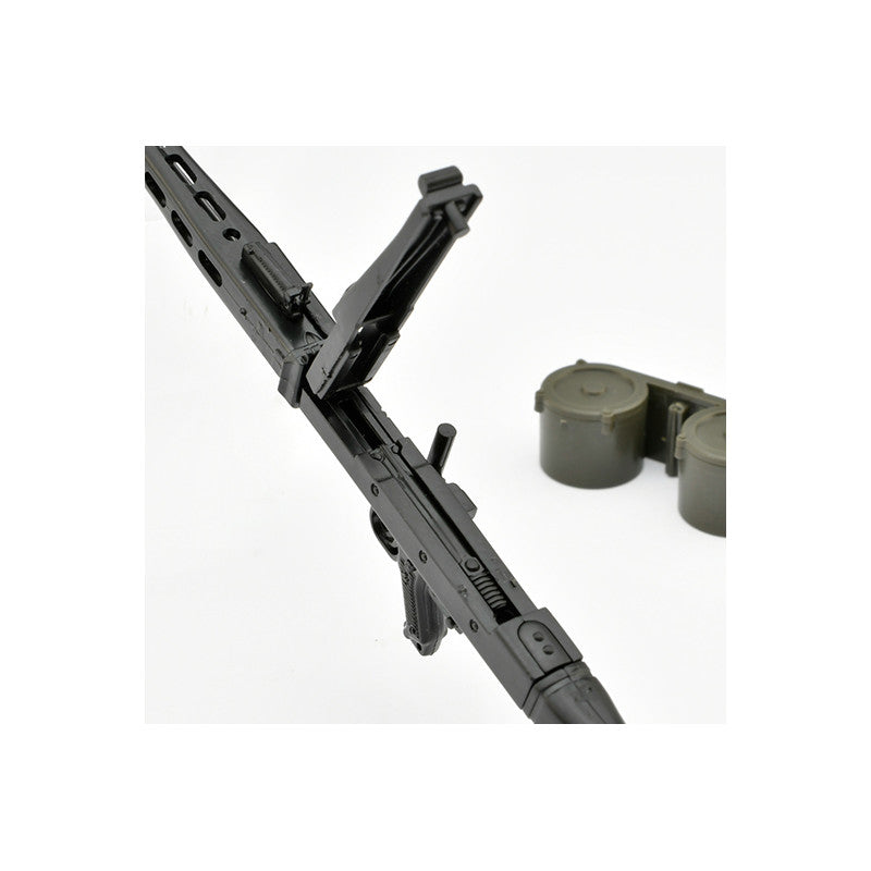 Tomytec 1/12 Scale Plastic Model : LittleArmory [LASW08] "Strike Witches ROAD to BERLIN" MG42S (Eila)