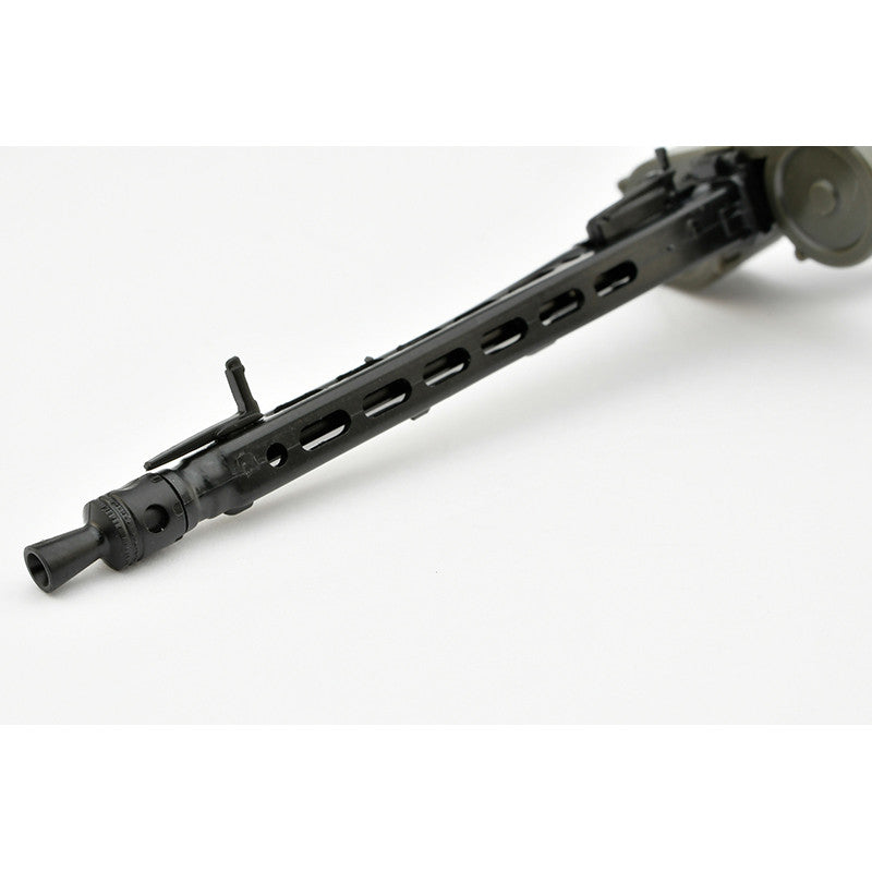 Tomytec 1/12 Scale Plastic Model : LittleArmory [LASW08] "Strike Witches ROAD to BERLIN" MG42S (Eila)
